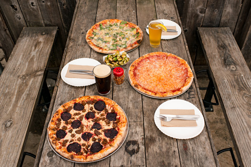 pizzas